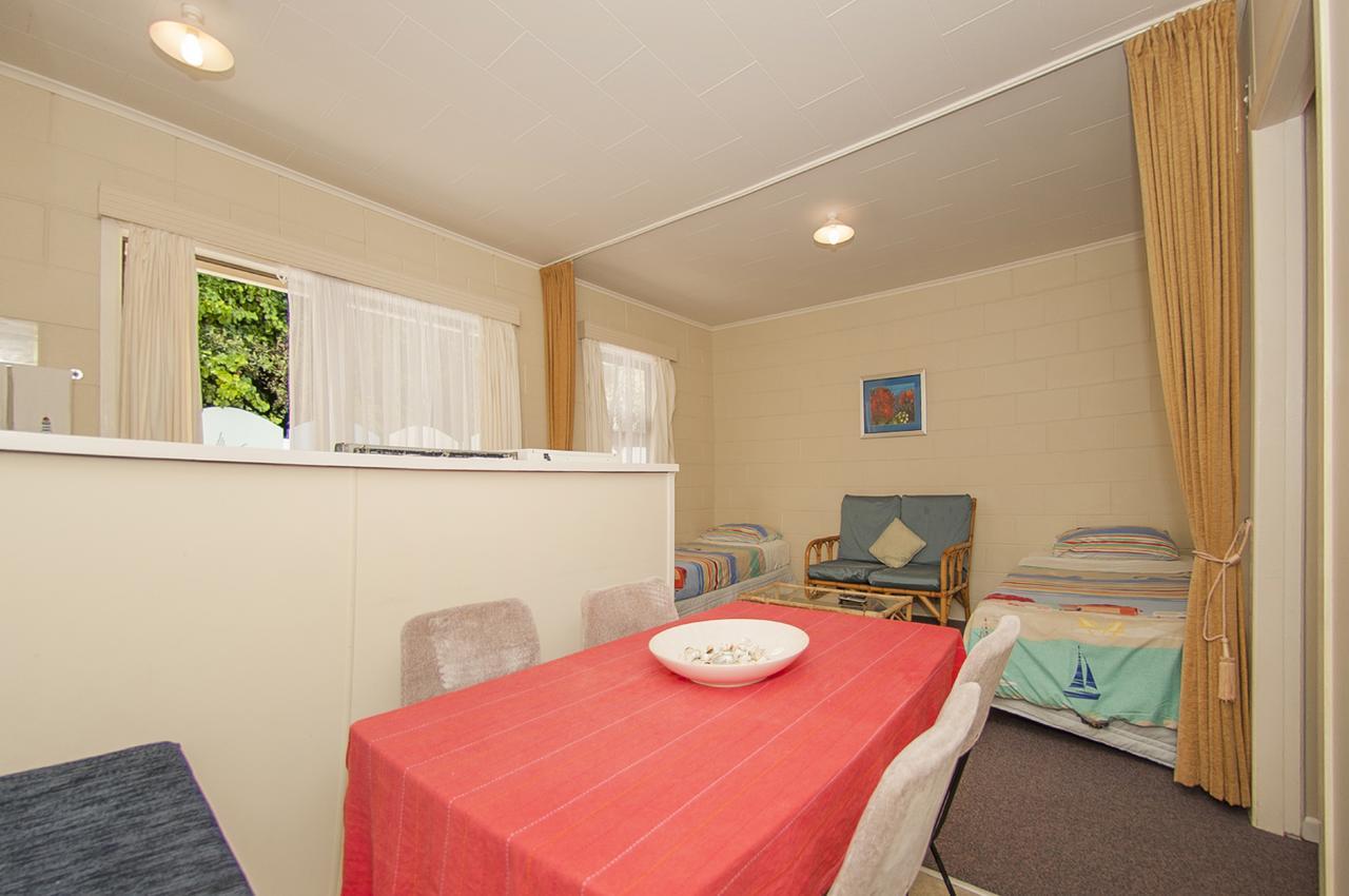 Whitianga Motel Buitenkant foto